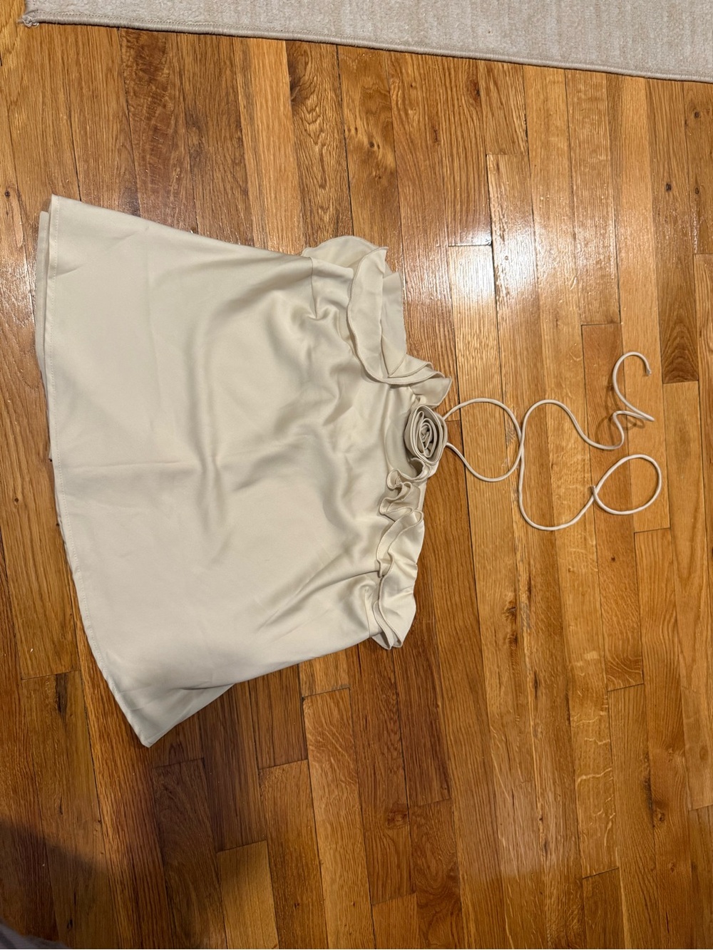 Astr Cream Silky Halter Blouse
